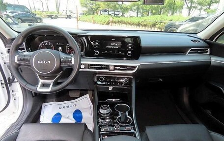 KIA K5, 2023 год, 1 780 000 рублей, 5 фотография