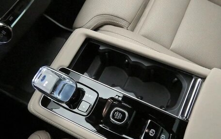 Volvo XC90 II рестайлинг, 2026 год, 10 500 000 рублей, 8 фотография