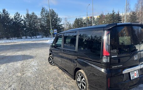 Honda Stepwgn IV, 2019 год, 2 450 000 рублей, 17 фотография