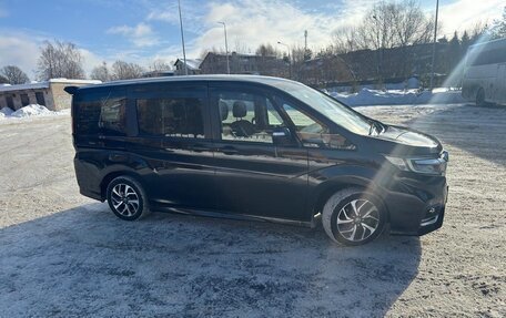 Honda Stepwgn IV, 2019 год, 2 450 000 рублей, 21 фотография
