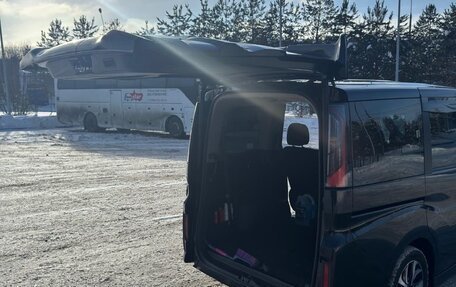 Honda Stepwgn IV, 2019 год, 2 450 000 рублей, 16 фотография