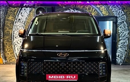 Hyundai Staria, 2021 год, 4 230 000 рублей, 3 фотография