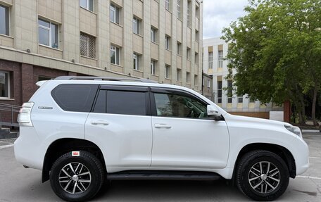 Toyota Land Cruiser Prado 150 рестайлинг 2, 2011 год, 3 200 000 рублей, 4 фотография