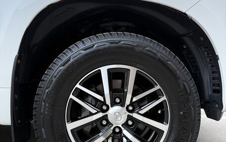 Toyota Land Cruiser Prado 150 рестайлинг 2, 2011 год, 3 200 000 рублей, 5 фотография