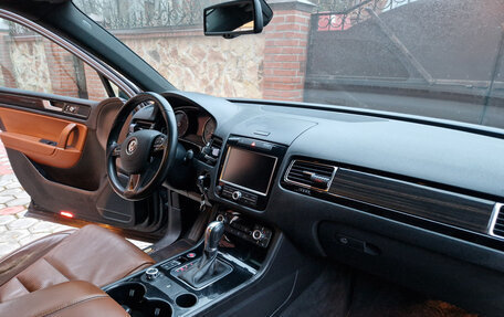 Volkswagen Touareg III, 2014 год, 2 590 000 рублей, 12 фотография