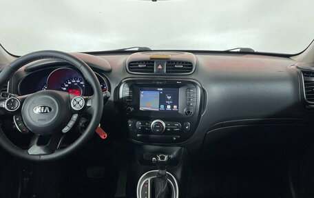 KIA Soul II рестайлинг, 2017 год, 1 299 000 рублей, 10 фотография