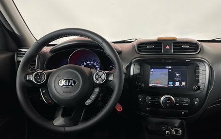 KIA Soul II рестайлинг, 2017 год, 1 299 000 рублей, 12 фотография