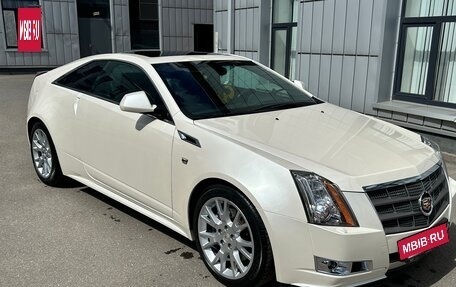 Cadillac CTS II, 2011 год, 2 700 000 рублей, 2 фотография