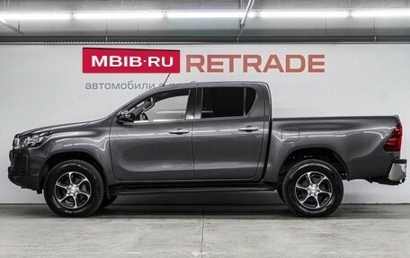 Toyota Hilux VIII, 2020 год, 4 199 000 рублей, 9 фотография