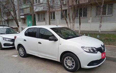 Renault Logan II, 2016 год, 345 000 рублей, 1 фотография