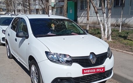 Renault Logan II, 2016 год, 345 000 рублей, 3 фотография