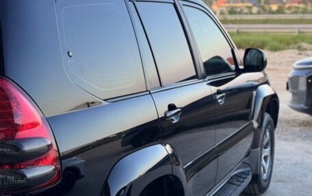 Toyota Land Cruiser Prado 120 рестайлинг, 2007 год, 2 300 000 рублей, 1 фотография