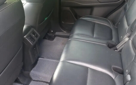Mitsubishi Outlander III рестайлинг 3, 2019 год, 2 365 000 рублей, 9 фотография