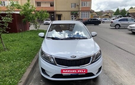 KIA Rio III рестайлинг, 2015 год, 579 000 рублей, 2 фотография