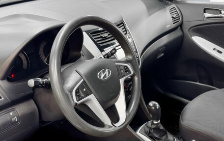 Hyundai Solaris II рестайлинг, 2012 год, 799 900 рублей, 8 фотография