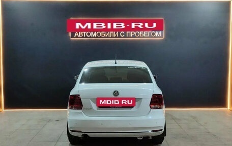 Volkswagen Polo VI (EU Market), 2015 год, 1 090 000 рублей, 3 фотография