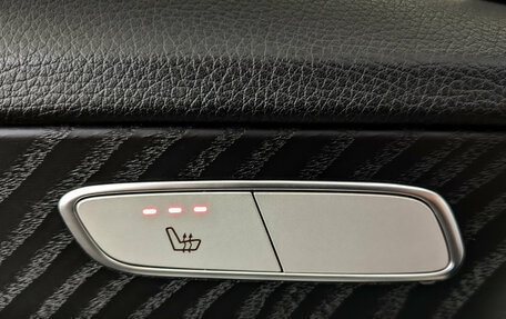 Mercedes-Benz C-Класс, 2019 год, 2 650 000 рублей, 29 фотография