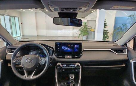 Toyota RAV4, 2025 год, 4 190 000 рублей, 10 фотография