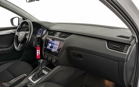 Skoda Octavia, 2020 год, 1 750 000 рублей, 13 фотография