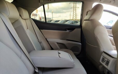 Toyota Camry, 2019 год, 2 949 000 рублей, 25 фотография