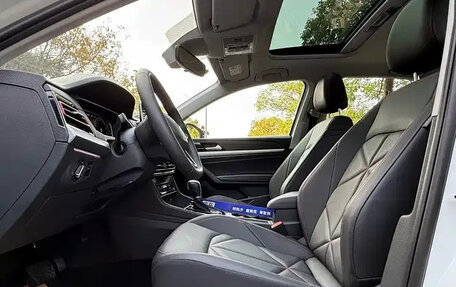 Volkswagen Lavida, 2023 год, 1 570 009 рублей, 4 фотография