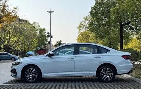 Volkswagen Lavida, 2023 год, 1 570 009 рублей, 7 фотография