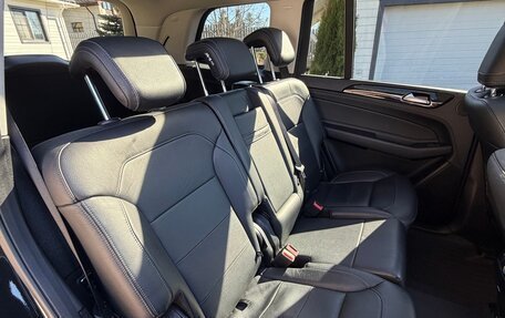 Mercedes-Benz GLS, 2016 год, 4 300 000 рублей, 30 фотография