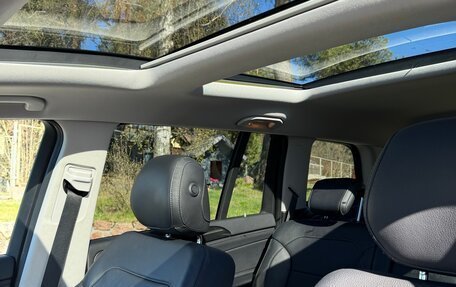 Mercedes-Benz GLS, 2016 год, 4 300 000 рублей, 23 фотография