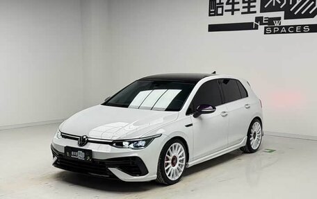 Volkswagen Golf VIII, 2022 год, 1 530 000 рублей, 2 фотография