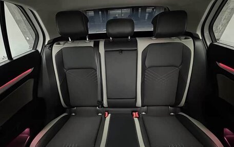 Volkswagen Golf VIII, 2022 год, 1 530 000 рублей, 12 фотография