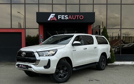 Toyota Hilux VIII, 2021 год, 3 680 000 рублей, 1 фотография