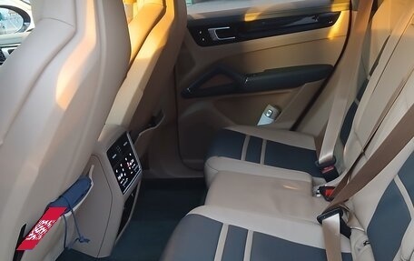 Porsche Cayenne III, 2021 год, 11 500 000 рублей, 14 фотография