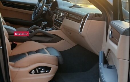 Porsche Cayenne III, 2021 год, 11 500 000 рублей, 13 фотография