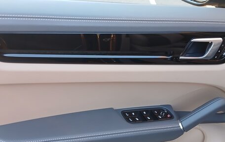 Porsche Cayenne III, 2021 год, 11 500 000 рублей, 17 фотография