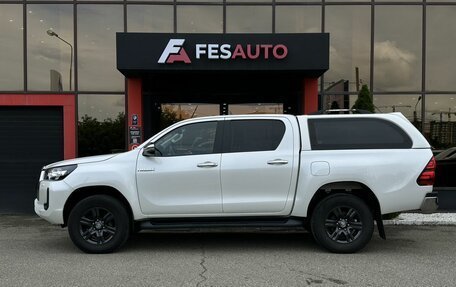 Toyota Hilux VIII, 2021 год, 3 680 000 рублей, 8 фотография