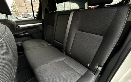 Toyota Hilux VIII, 2021 год, 3 680 000 рублей, 25 фотография
