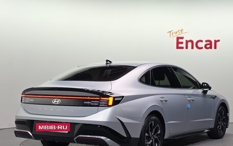 Hyundai Sonata VIII, 2023 год, 2 570 000 рублей, 2 фотография