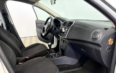 Renault Logan II, 2022 год, 1 070 000 рублей, 10 фотография