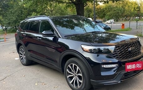 Ford Explorer VI, 2021 год, 3 200 000 рублей, 3 фотография
