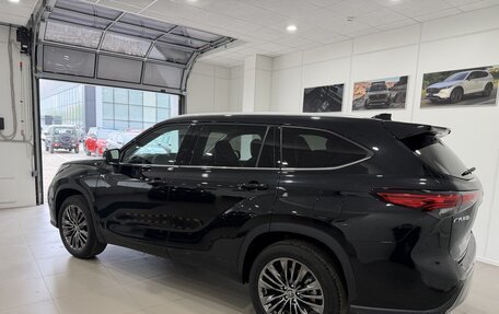 Toyota Highlander, 2026 год, 5 500 000 рублей, 5 фотография