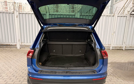 Volkswagen Tiguan II, 2018 год, 2 747 000 рублей, 19 фотография