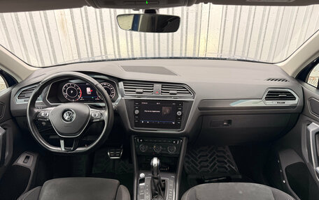 Volkswagen Tiguan II, 2018 год, 2 747 000 рублей, 17 фотография