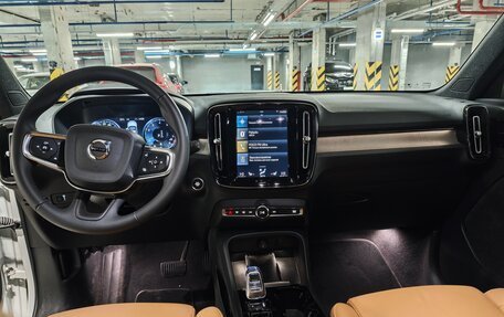 Volvo XC40 I, 2022 год, 4 100 000 рублей, 22 фотография