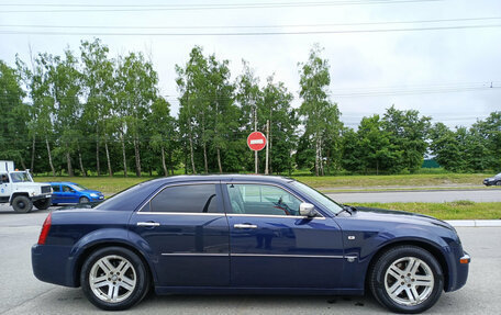 Chrysler 300C II, 2006 год, 1 100 000 рублей, 5 фотография