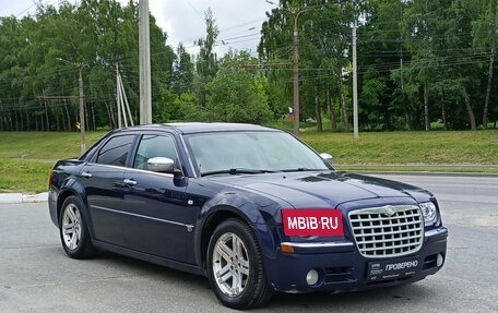 Chrysler 300C II, 2006 год, 1 100 000 рублей, 3 фотография