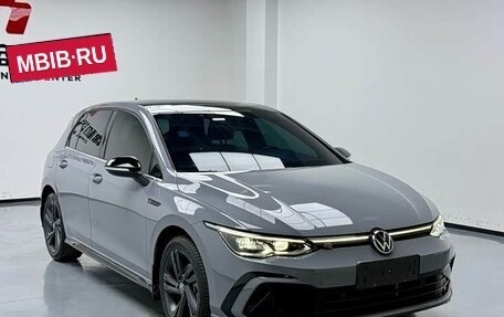 Volkswagen Golf VIII, 2023 год, 1 850 000 рублей, 3 фотография