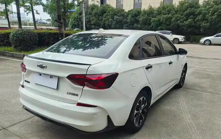 Chevrolet Monza, 2022 год, 1 040 000 рублей, 4 фотография