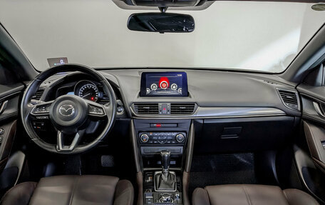 Mazda CX-4, 2023 год, 2 550 000 рублей, 14 фотография