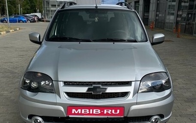 Chevrolet Niva I рестайлинг, 2018 год, 745 000 рублей, 1 фотография