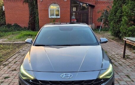 Hyundai Elantra, 2023 год, 1 710 000 рублей, 2 фотография